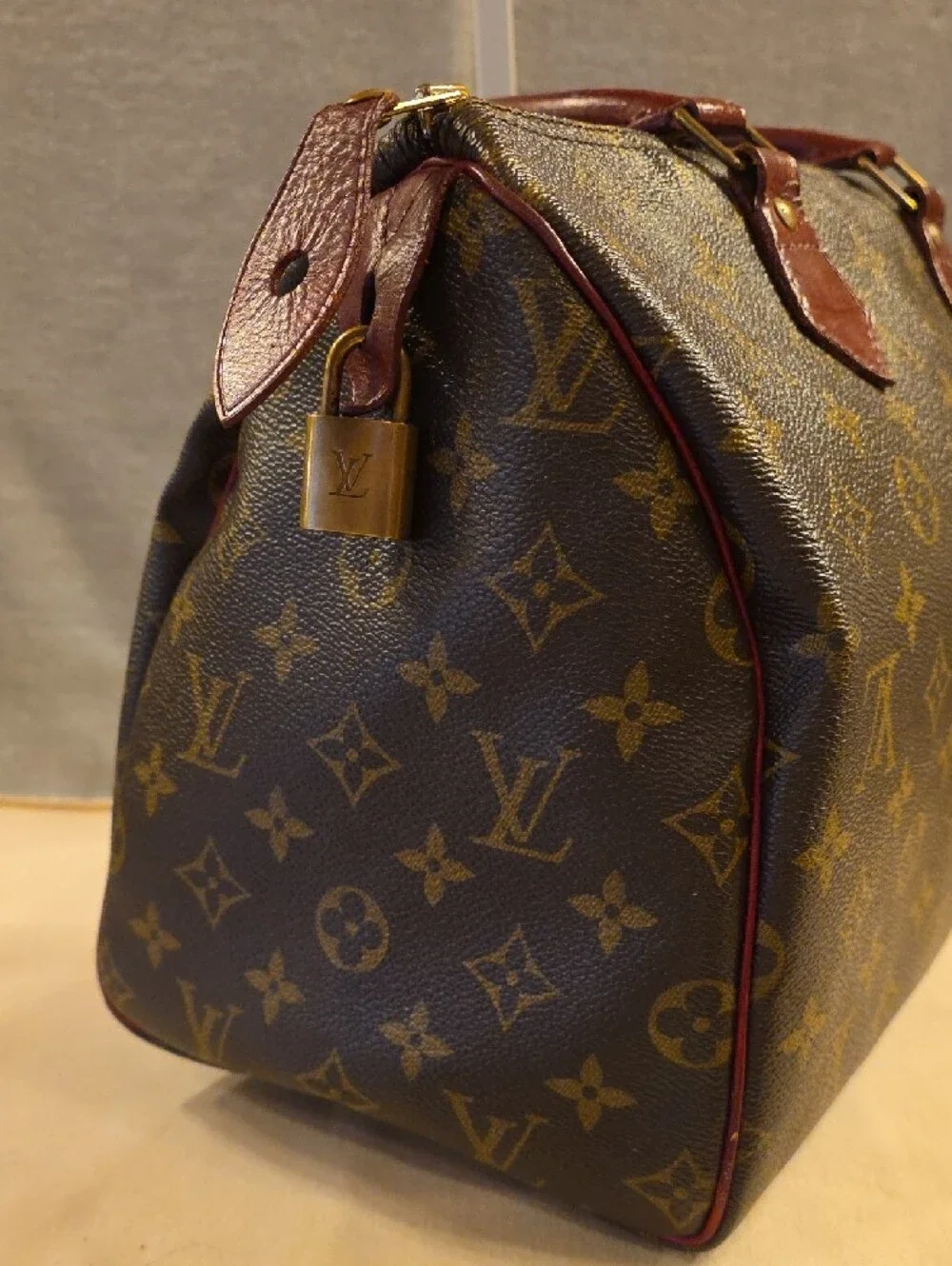 Louis Vuitton authentic classic